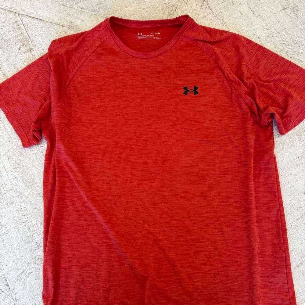 Under Armour HeatGear Men’s Red Heather Performance Athletic Shirt